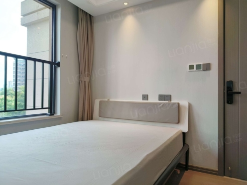 合租·中粮天府祥云南区 4居室 东卧