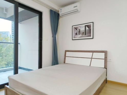 合租·万科天府公园城 4居室 西卧