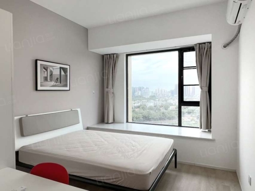 合租·蓝润ISC 4居室 西卧