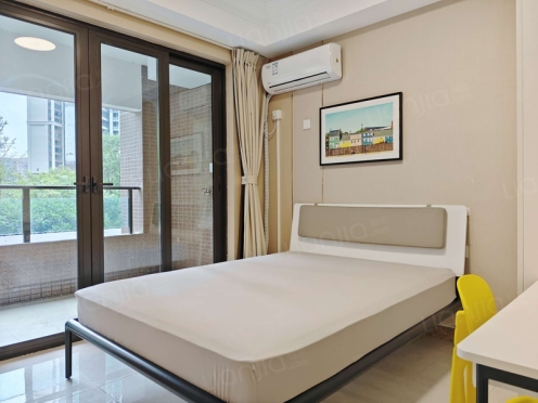 合租·天府半岛七期 4居室 东卧