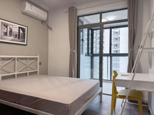 合租·蓉上坊二期 4居室 南卧