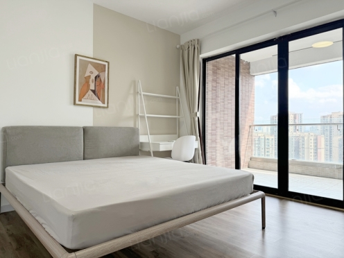 合租·中德英伦联邦A区 4居室 东南卧