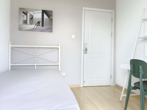 合租·澳龙名城 3居室 北卧