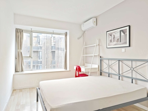 合租·金阳易诚国际 3居室 北卧