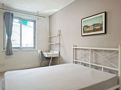 合租·双楠华苑 4居室 北卧