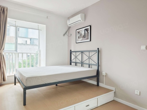 合租·绿杨新邨 3居室 西卧