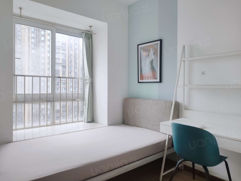 合租·万达锦华城 4居室 南卧