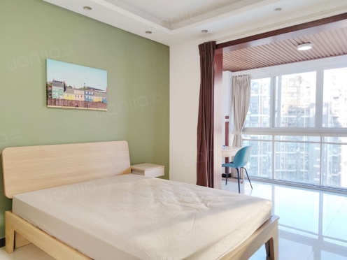 合租·南阳盛世 4居室 东卧