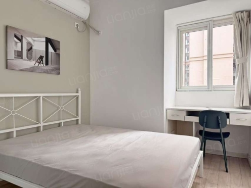 合租·优品尚东 3居室 东卧