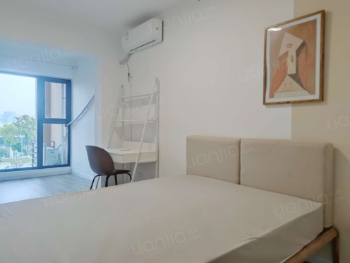 合租·美洲花园棕榈湾 3居室 东卧