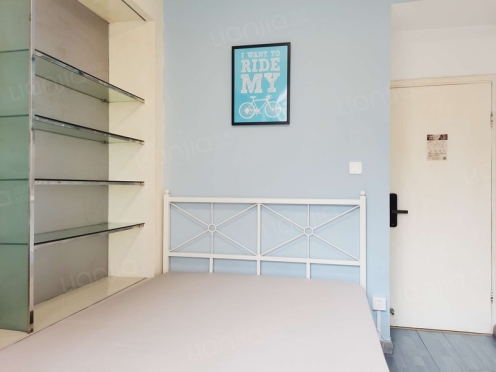 合租·名人苑 4居室 西北卧