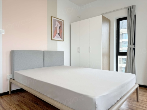 合租·中德英伦联邦A区 4居室 东卧