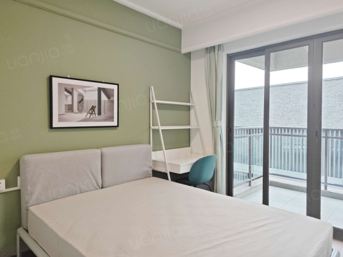 合租·绿地新里城三期 4居室 南卧