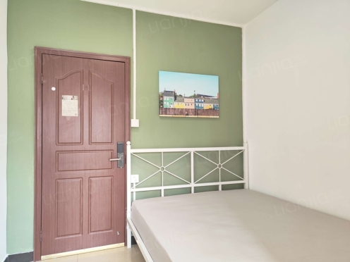 合租·沙河路苑 4居室 南卧