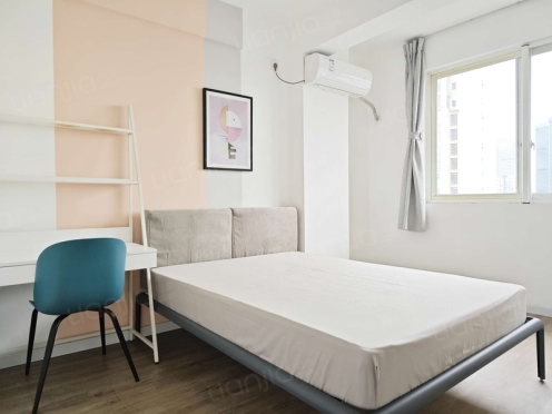 合租·人和逸景 3居室 东卧