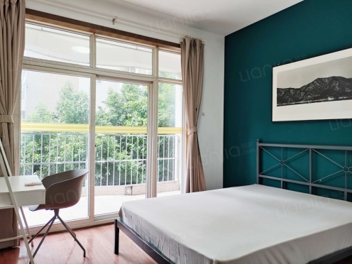 合租·爱家馨城 3居室 西卧