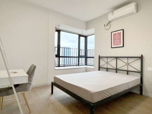 合租·华润二十四城六期 4居室 西卧