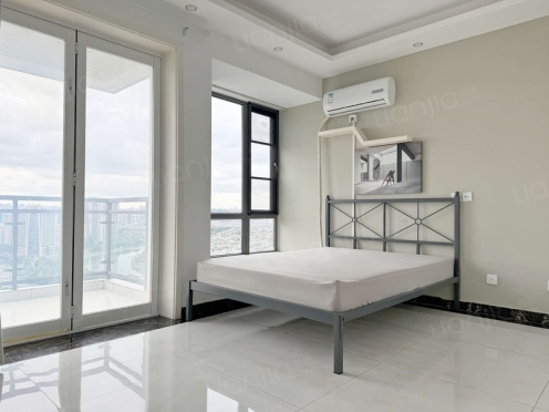 合租·锐力领峰 4居室 南卧