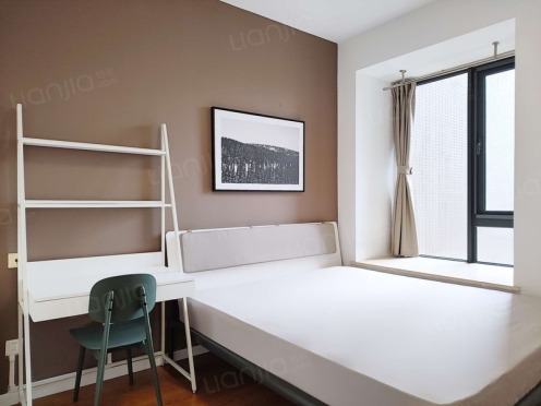 合租·翡翠城五期 4居室 南卧