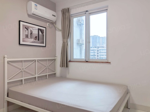 合租·光华馨地 4居室 南卧