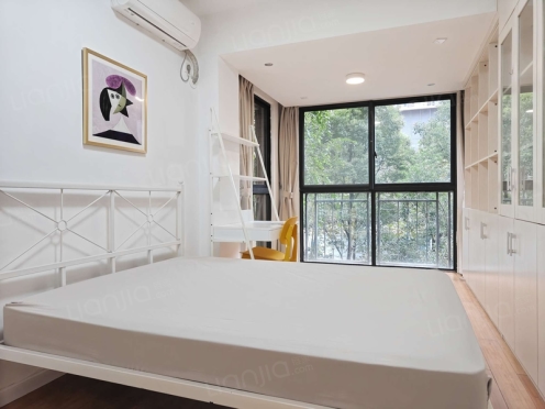 合租·华府西苑 4居室 北卧