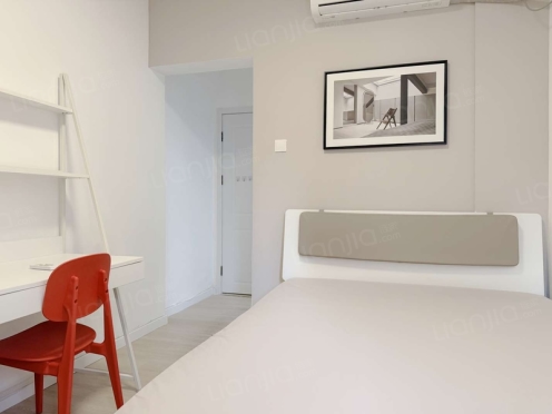 合租·中粮鸿云 3居室 西南卧