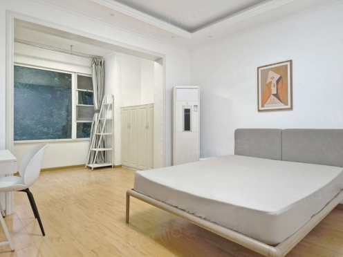 合租·中海右岸 4居室 南卧