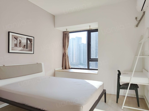 合租·央湖名邸二期 4居室 西卧