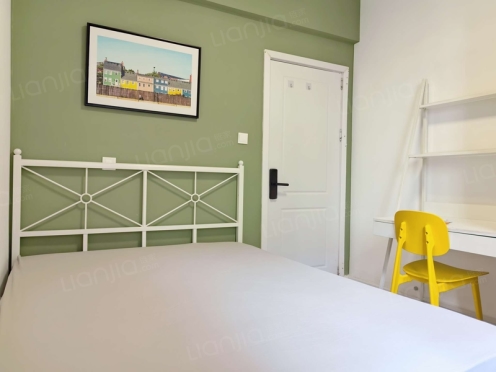 合租·光华馨地 4居室 南卧