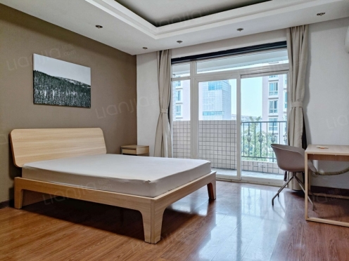 合租·新加坡花园 4居室 南卧