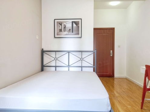 合租·紫御熙庭 4居室 西卧