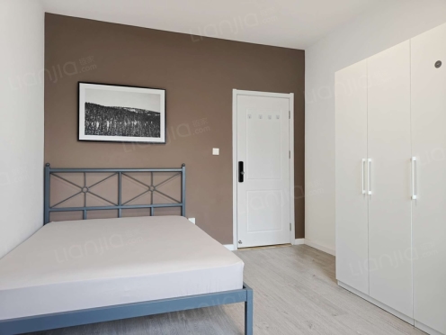 合租·香月湖 5居室 东卧