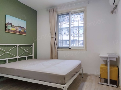 合租·棕南正街9号 4居室 北卧