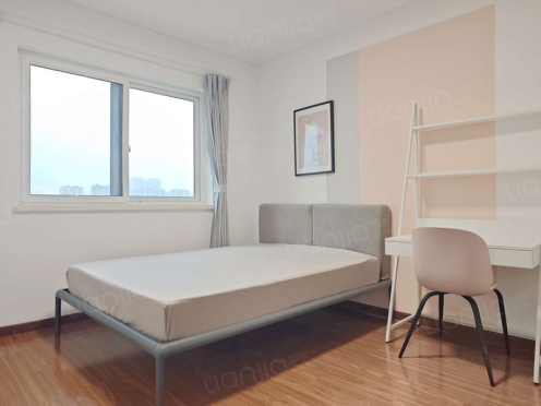 合租·锦江国际花园 4居室 东北卧