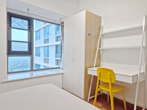 合租·戛纳湾金棕榈 4居室 西卧