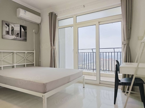 合租·蓝谷地天域 4居室 东北卧