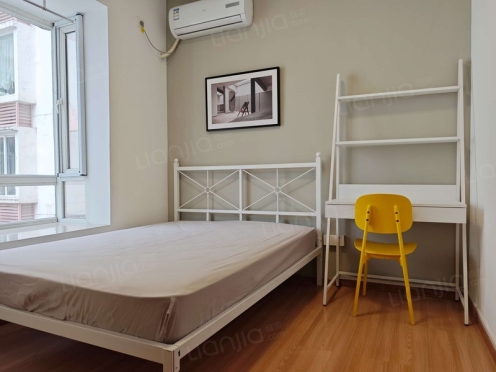 合租·天府名居 3居室 西卧