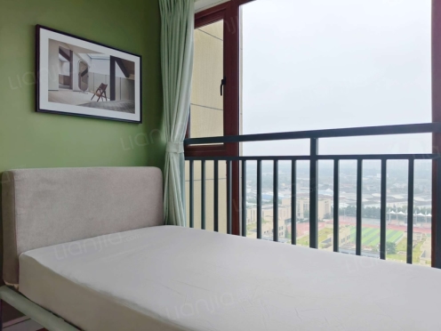 合租·蓝花楹 4居室 西卧