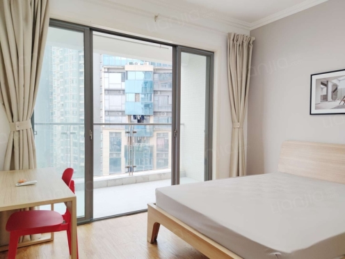 合租·凯华丽景 4居室 北卧