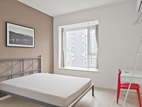 合租·逸都国际 3居室 南卧