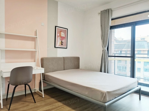 合租·戎盛苑 4居室 东南卧