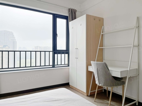 合租·朗基和今缘 5居室 西卧