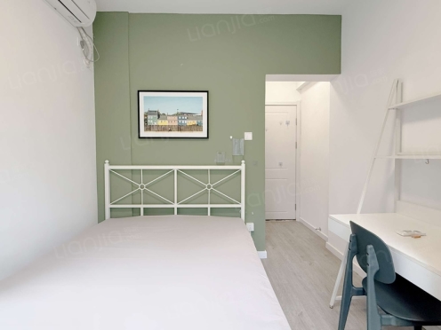 合租·中粮鸿云 3居室 东南卧