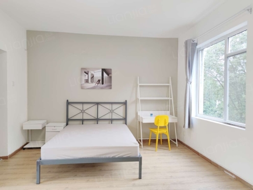 合租·府河音乐花园 5居室 北卧