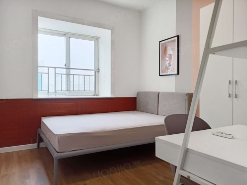 合租·棕榈花园 3居室 南卧