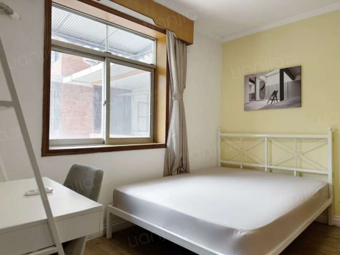 合租·交大南园 3居室 西南卧