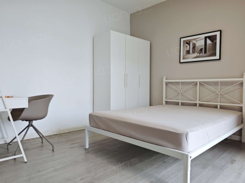 合租·时代晶科名苑 4居室 北卧