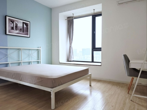 合租·御府花都 4居室 北卧