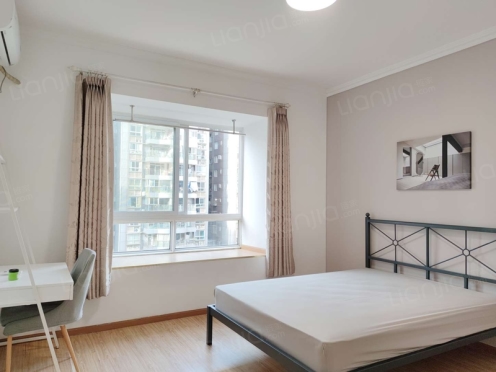 合租·城南名著 4居室 北卧