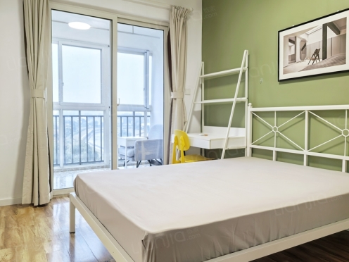 合租·清水路苑 5居室 北卧